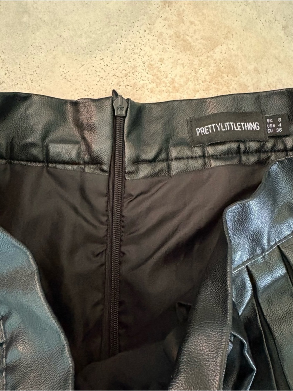 Black Faux Leather Skirt Pretty Little Thing Size 4 Pleated High Waisted Grunge - Picture 4 of 9